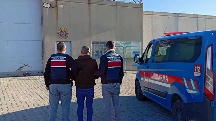 13 yıl cezayla aranan uyuşturucu taciri yakalandı
