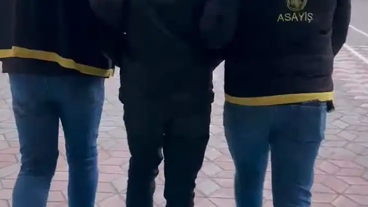 13 yıllık firari cinayet şüphelisi polisin devriyesinde yakalandı