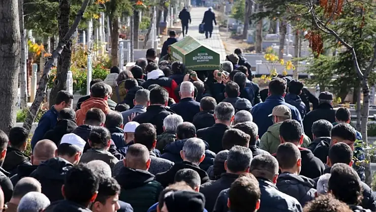 14 yaşındaki Konyalı çocuk hastanede verdiği yaşam mücadelesini kaybetti.