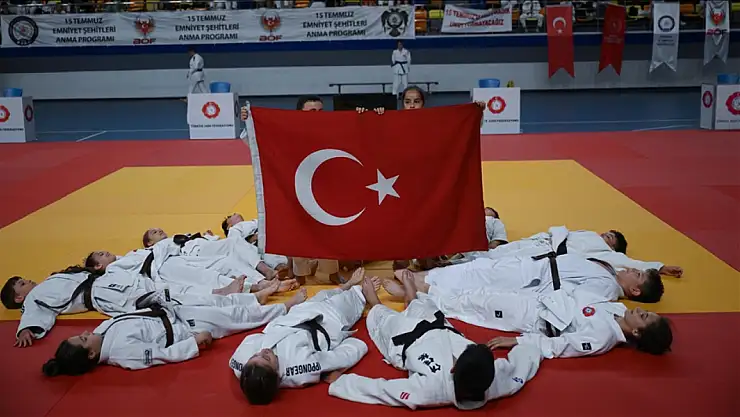 15 Temmuz Şehitleri Ankara'da anıldı