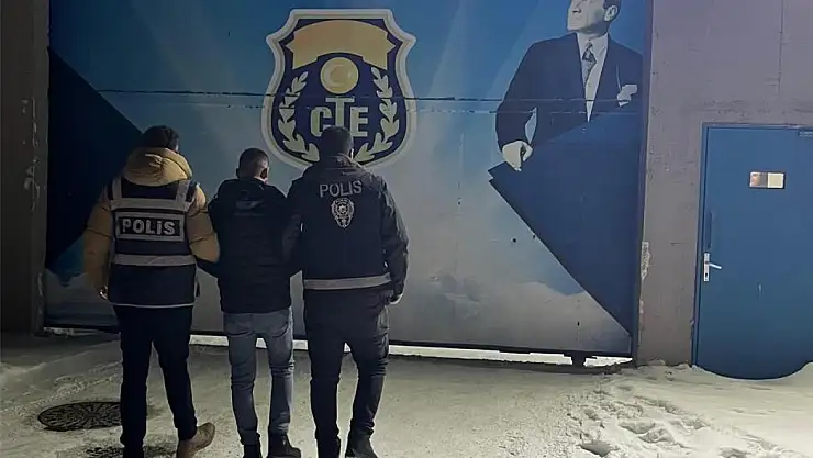 15 yıl hapis cezası bulunan hükümlü kovalamacayla yakalandı