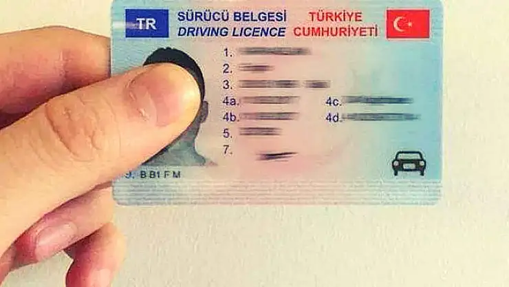 16 yaşındaki gençlere müjde! Ehliyet alma yaşı düştü!