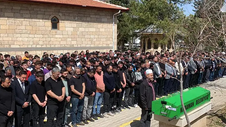 17 yaşındaki motosiklet sürücüsü genç son yolculuğuna uğurlandı