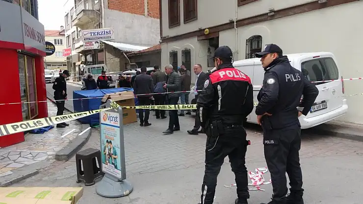 2 aylık bebek 6. kattan atıldı