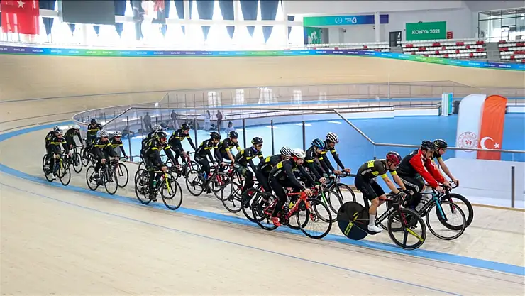 2025 UCI Pist Bisikleti Uluslar Kupası'nda final günü başladı