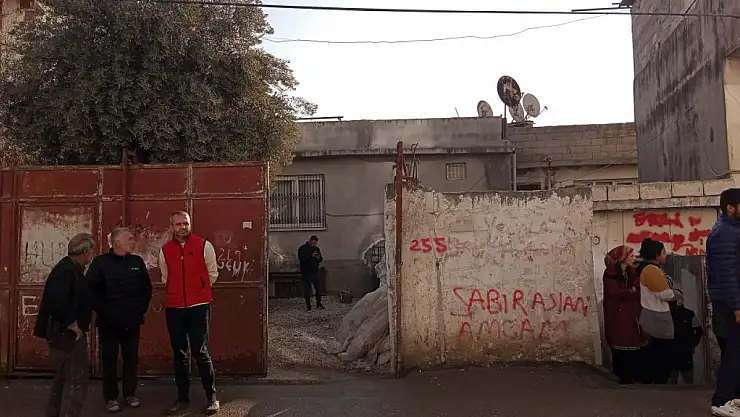 21 Yaşındaki kadın evinde ölü bulundu, eşi gözaltında