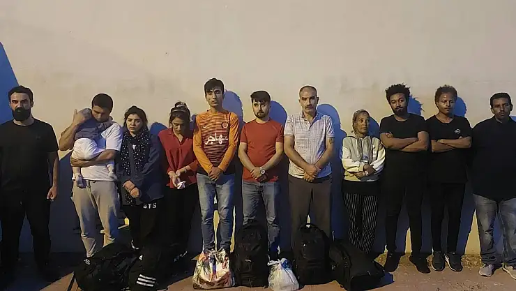 23 düzensiz göçmen yakalandı