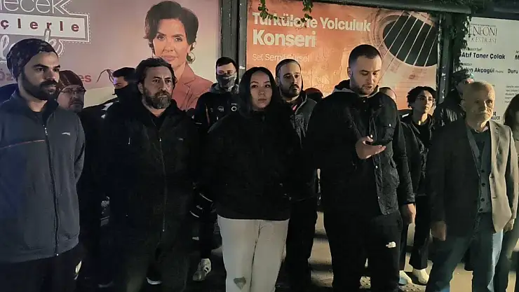 5 yerinden bıçaklanan kurye ağır yaralandı: Meslektaşları tepkili