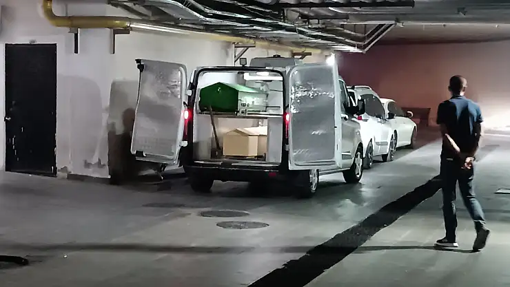 57 yaşındaki adam damdan düşerek can verdi