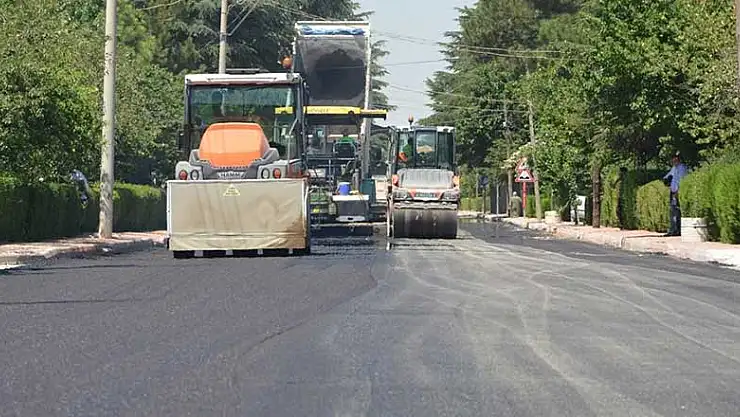 Konya Ereğli'de yarıda kalan asfalt çalışmalarına tekrar start verildi