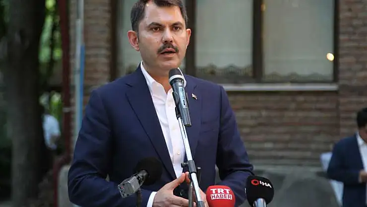 Bakan Kurum Konya Karapınar'da AK Parti teşkilat buluşmasına katıldı