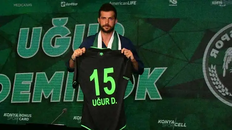 Konyaspor Uğur Demirok ile 2+1 yıllık sözleşme imzaladı