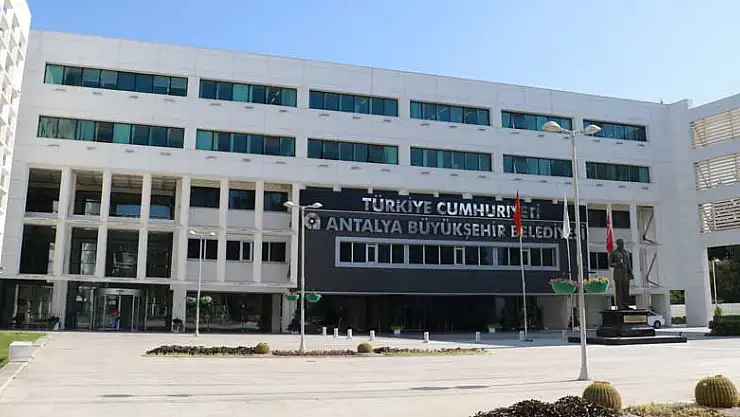 Antalya'ya koronavirüs uyarısı! Olay yerinde sessizlik hakim