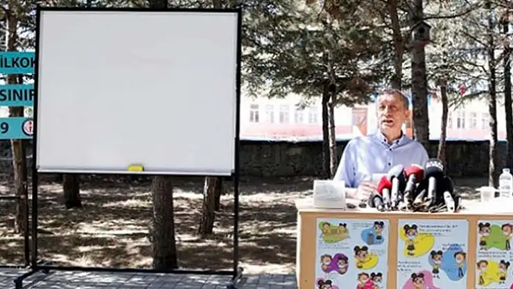 Selçuk, okullarımızı 21 Eylül'de açma çabasındayız