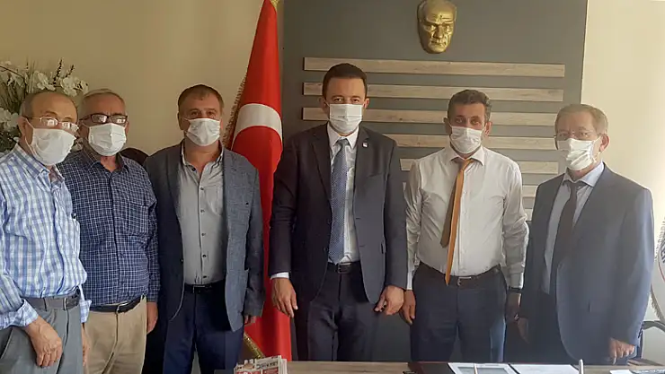 CHP Konya Milletvekili Abdüllatif Şener, esnaf ve sanatkârımıza sahip çıkılmalı