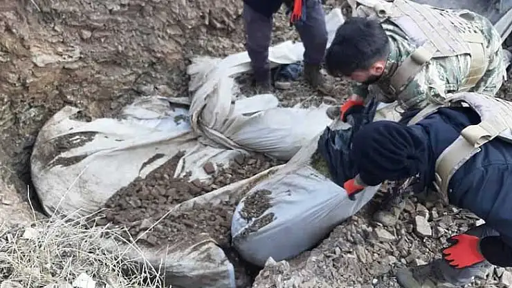 Lice kırsalında 1 ton 16 kilogram esrar ele geçirildi