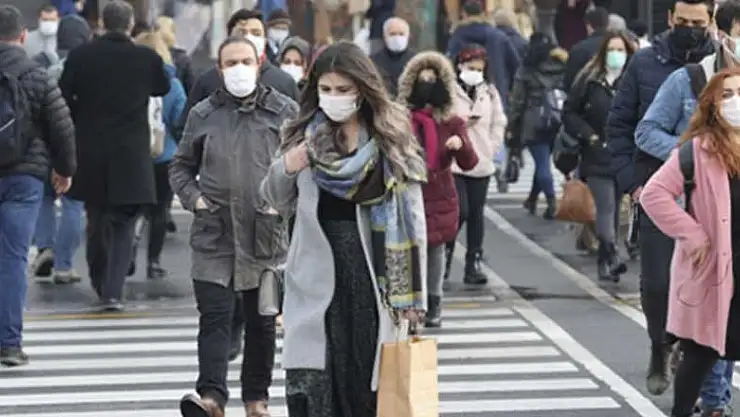 Türkiye kısıtlamaların kaldırılmasını beklerken koronavirüsün merkezinden şok haber geldi