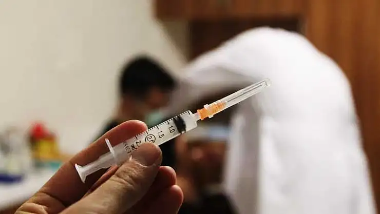 Türkiye'de aşılanan kişi sayısı 7,5 milyonu geçti