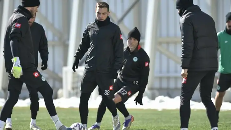 Konyaspor Antalya hazırlıklarına başladı