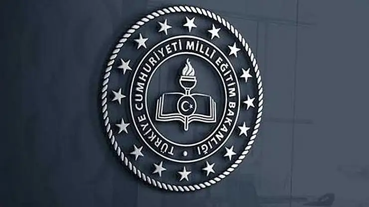 8 ve 12. sınıflar için yüz yüze eğitim açıklaması