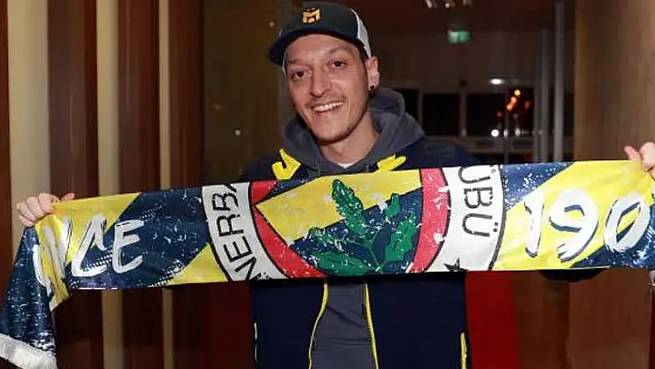 Mesut Özil kalemi aldı! İmza töreni yapılacak