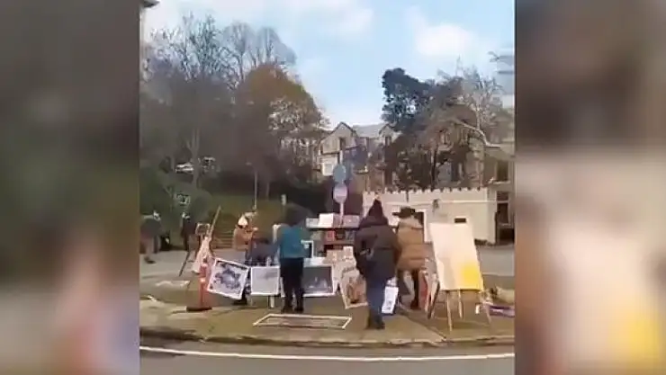 Konya Eğitim-bir-sen'den Boğaziçi Üniversitesi Önündeki Gösterilere Tepki