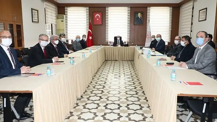 Konya'daki üniversite, yükseköğretim kurumları ve yurtlar için tedbir toplantısı