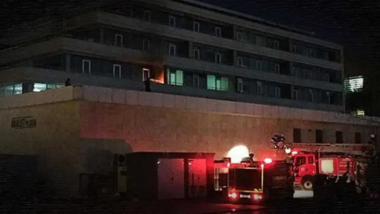 Çöpe atılan izmarit Konya'daki koca plazayı kül edecekti