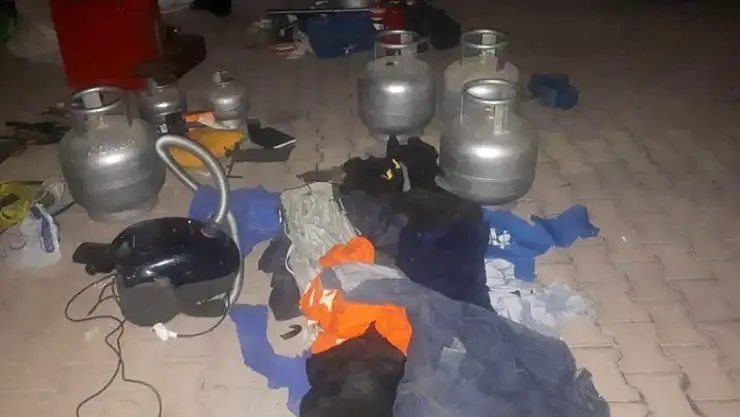 Konya'da 14 farklı adresten hırsızlık yapan 5 şüpheli yakalandı