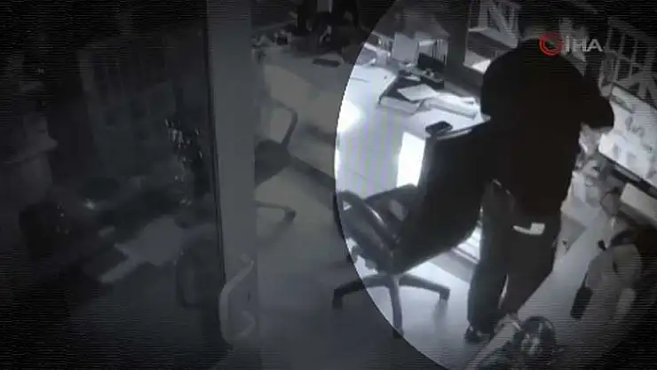 Dezenfektanlı eşek şakası mahkemelik etti! Görevli işten kovuldu