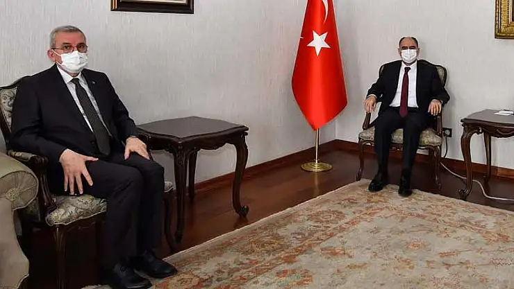 Vali Özkan ile Dr. Eyüp Çetin bir araya geldi! Salgınla mücadele değerlendirildi