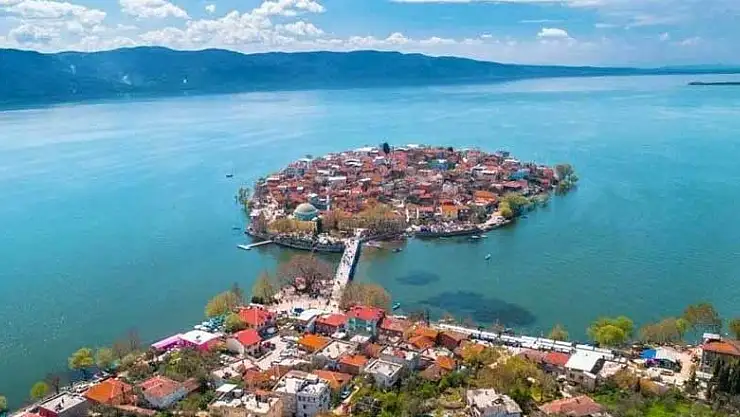 Kambura neresi? Aslında olmayan ama Şahsiyet dizisiyle adından bahsedilen yer! Darphane Bar da yok