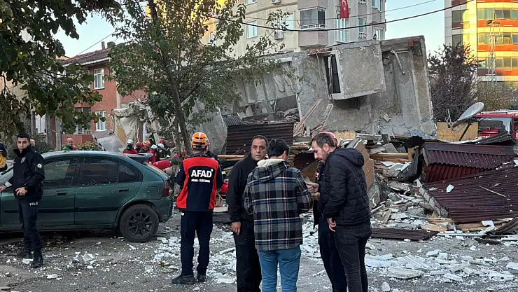 6 katlı bina çöktü: 7 kişinin göçük altında kaldığı bildiriliyor!