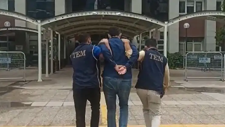 Denizli'de aranan 2 FETÖ üyesi yakalandı