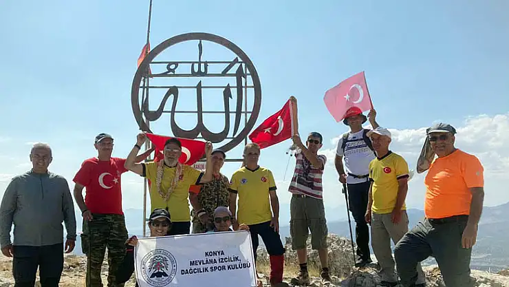 Konyalı Dağcılar Akören- Yalı dağı zirvesindeydi.