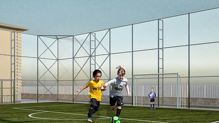 Meram'daki 10 Okula Halı Saha Kazandırılıyor