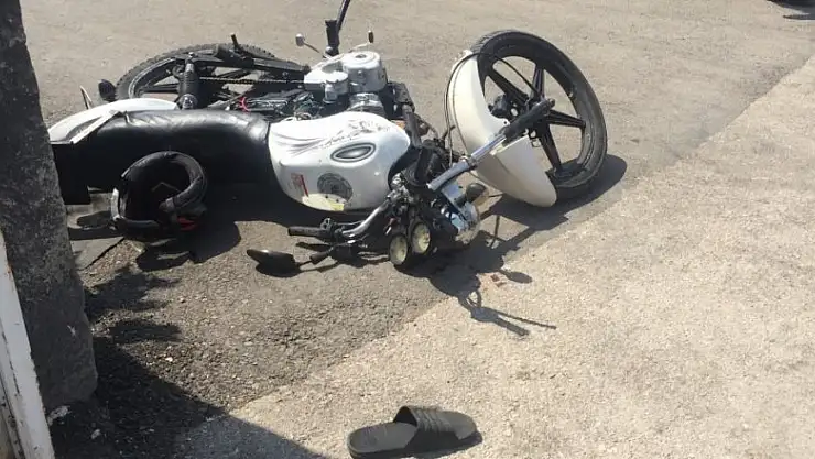 Sokak ortasında bıçaklı kavga: 1'i ağır 3 yaralı