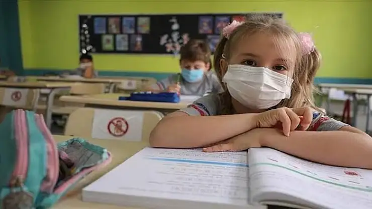 Bakan Koca: Pazartesiden itibaren bazı okullarda tarama yapılacak