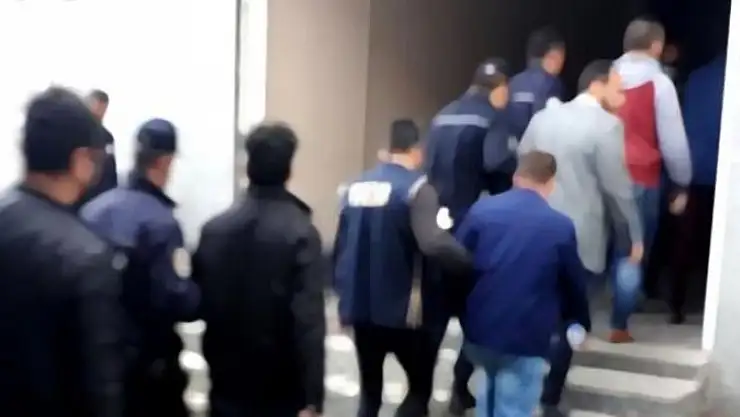 Konya'da FETÖ'nün Mahrem yapılanmasına operasyon: Gözaltılar var