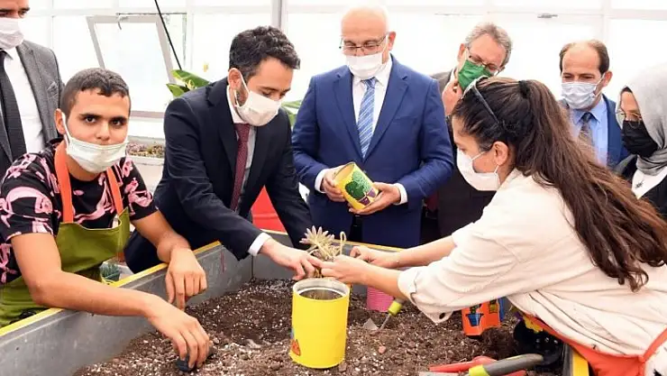 Konya'da özel öğrenciler hasat sevinci yaşadı