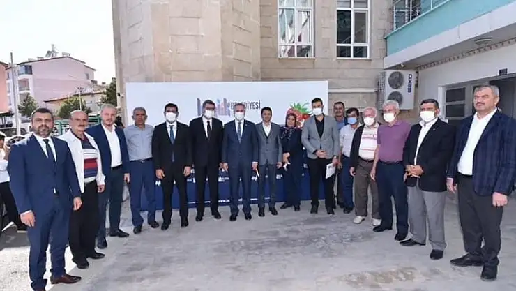 AK Parti'li Yanılmaz Hüyük ve Derebucak'ı ziyaret etti