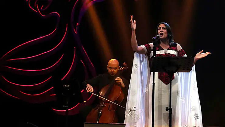 18. Konya Uluslararası Mistik Müzik Festivali'nde Ürdünlü sanatçı Hind Hamet sahne aldı