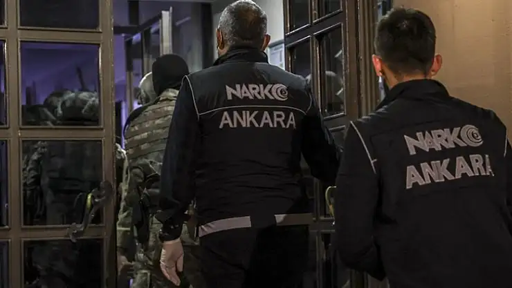 İstanbul merkezli uyuşturucu operasyonu: 32 gözaltı