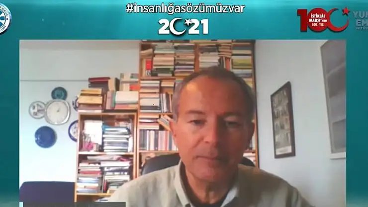 Edebiyatı Aydınlatmak İçin Eleştiri