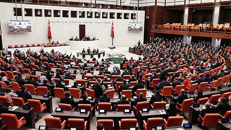 Meclis bu hafta ihracatçılarla ilgili kanun teklifi için mesai yapacak