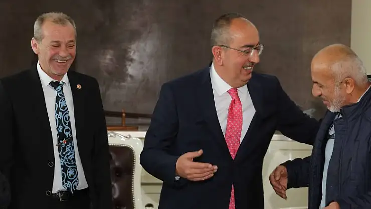 Aydoğdu mahallesi sakinleri 'Başkan Kavuş'a Minnettarız'