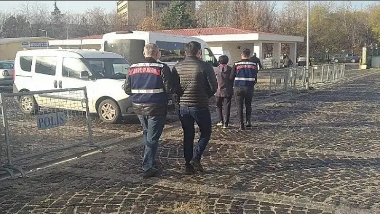 31 FETÖ şüphelisinden 27'si gözaltında