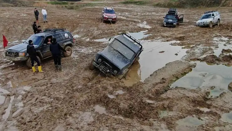 İstanbul'da Off-road nefes kesti