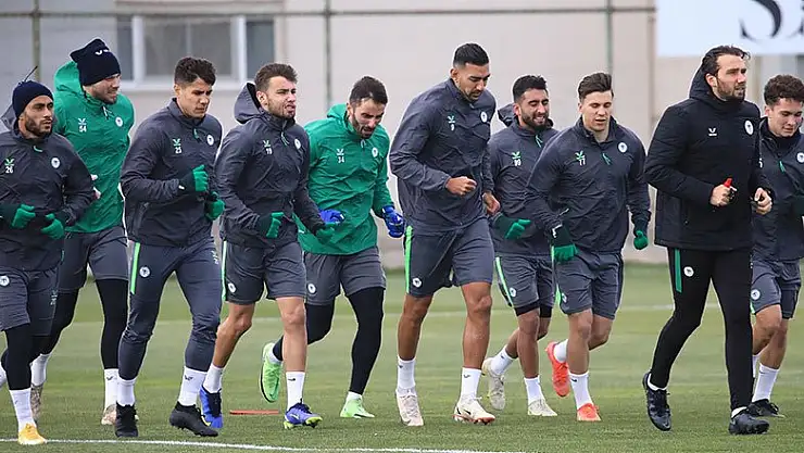 Konyaspor Fatih Karagümrük maçı hazırlıklarına başladı