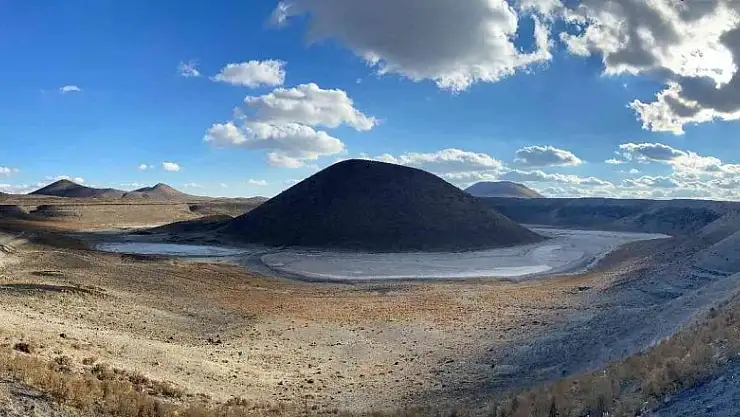 Meke Gölü suya kavuşmayı bekliyor